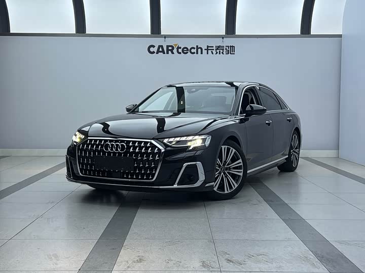 Фото 1 - Audi A8