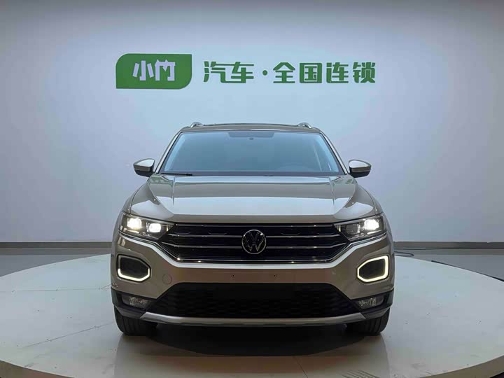 Фото 2 - Volkswagen T-Roc