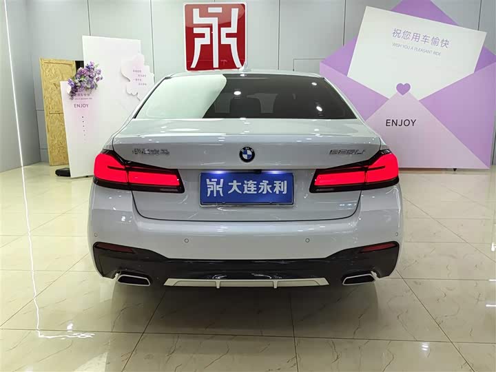 Фото 5 - BMW 5 Series