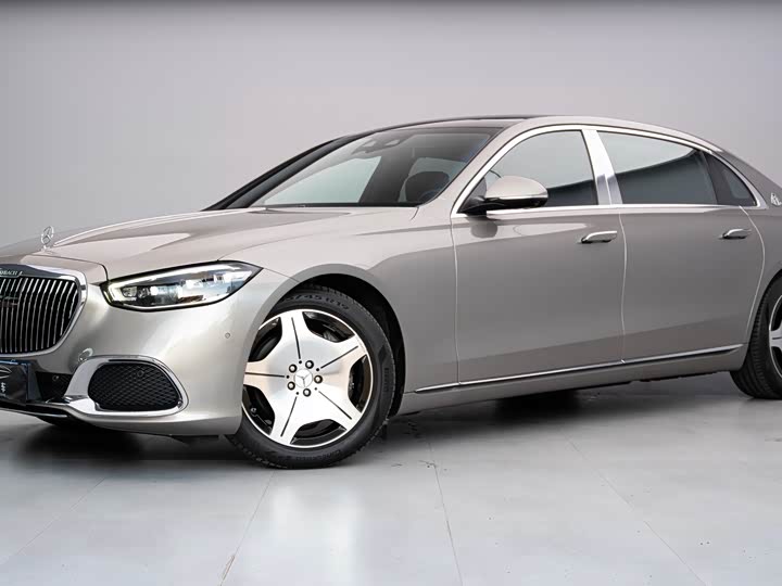 Фото 2 - Mercedes-Benz Maybach S-Class