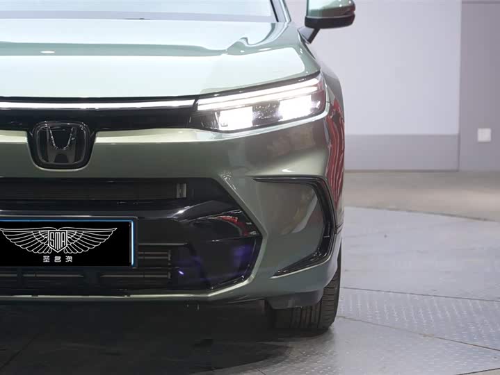 Photo 3 - Honda Breeze