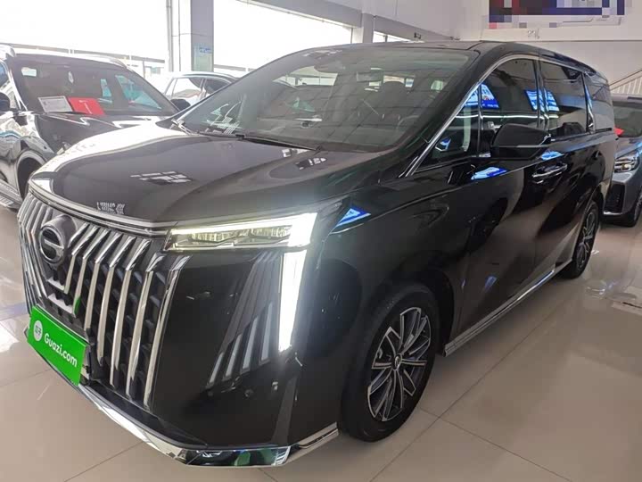 Фото 2 - GAC Trumpchi M8