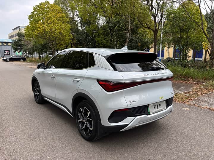 Фото 8 - BYD Yuan Plus