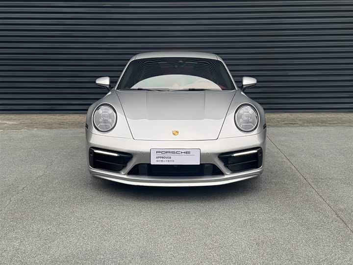 Фото 4 - Porsche 911