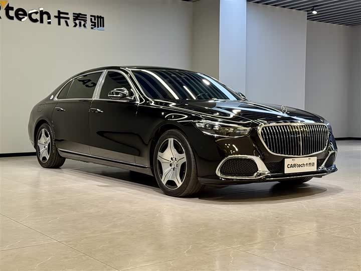Фото 3 - Mercedes-Benz Maybach S-Class