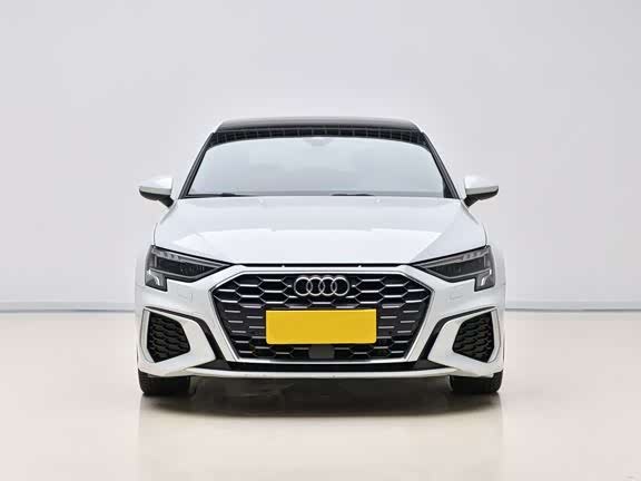 Фото 2 - Audi A3