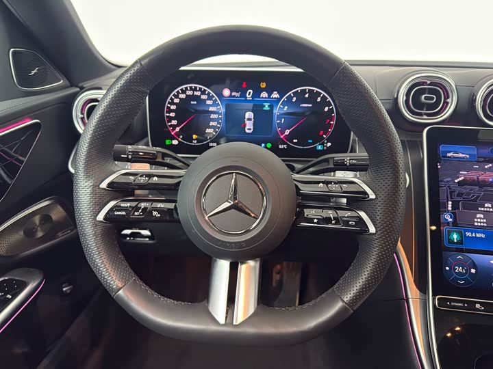 Фото 8 - Mercedes-Benz C-Class