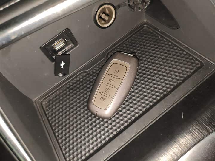 Фото 9 - Haval H6