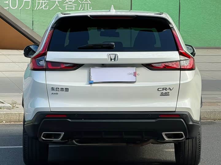 Фото 8 - Honda CR-V
