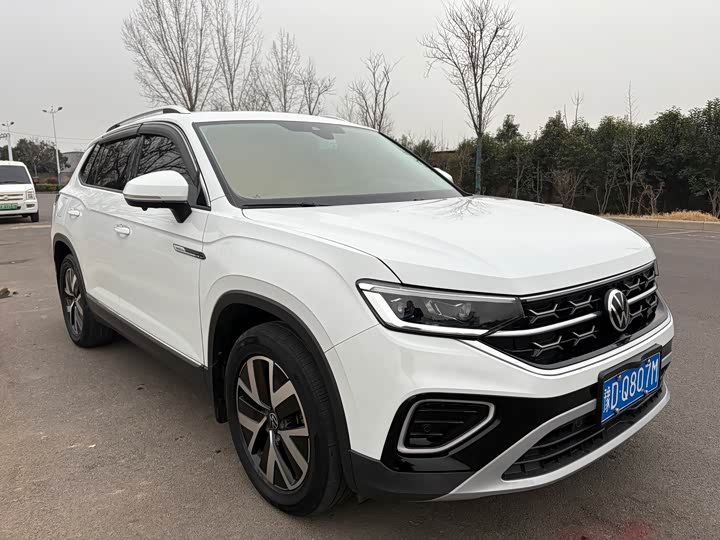 Фото 3 - Volkswagen Tayron