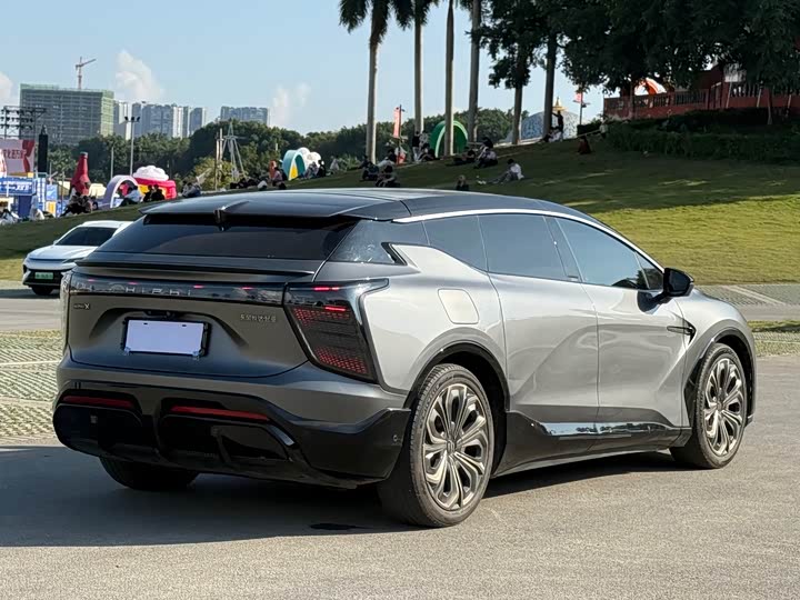 Фото 3 - HiPhi X