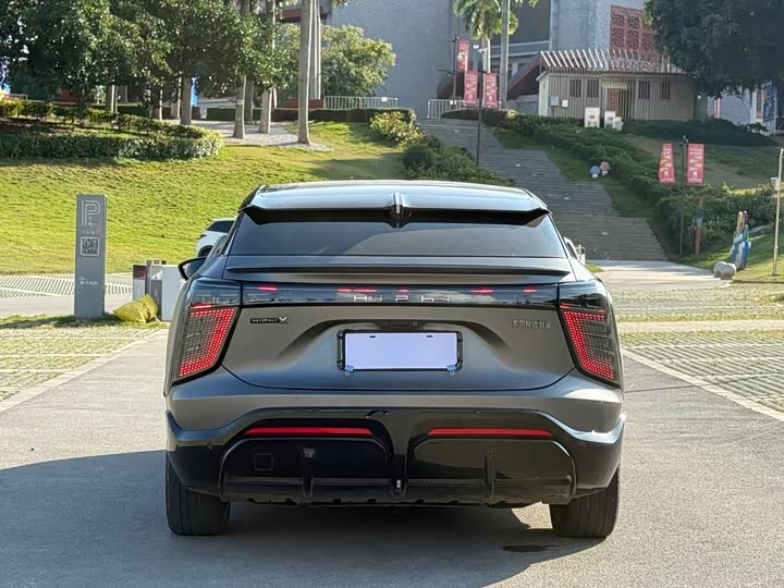 Фото 8 - HiPhi X