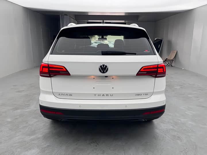 Фото 8 - Volkswagen Tharu