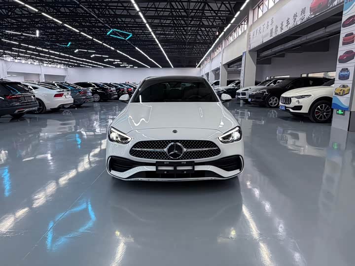 Фото 2 - Mercedes-Benz C-Class