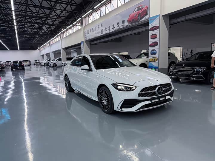 Фото 3 - Mercedes-Benz C-Class