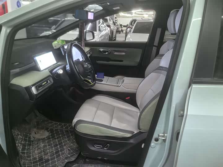 Фото 4 - GAC Aion Y