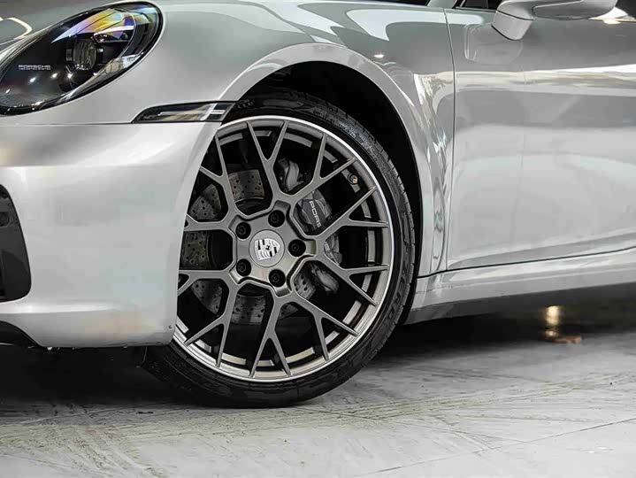 Фото 6 - Porsche 911