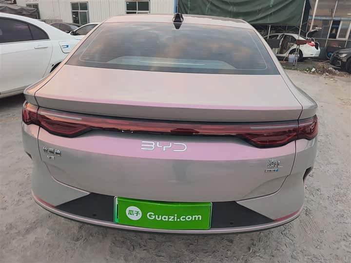 Фото 6 - BYD Qin L