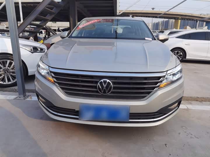 Фото 3 - Volkswagen Lavida