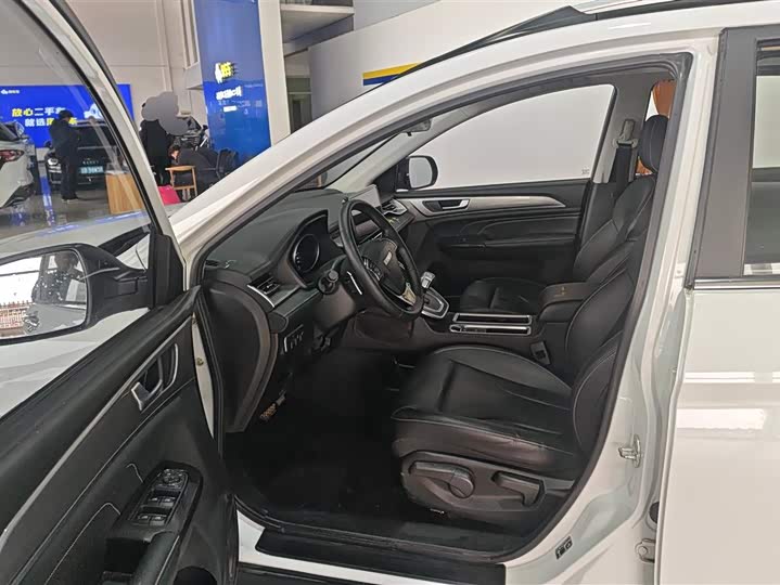 Фото 9 - Haval M6