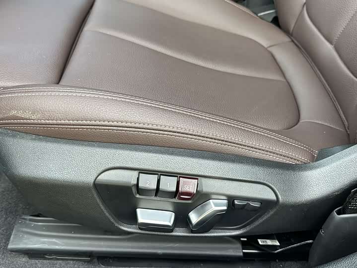 Фото 6 - BMW 1 Series