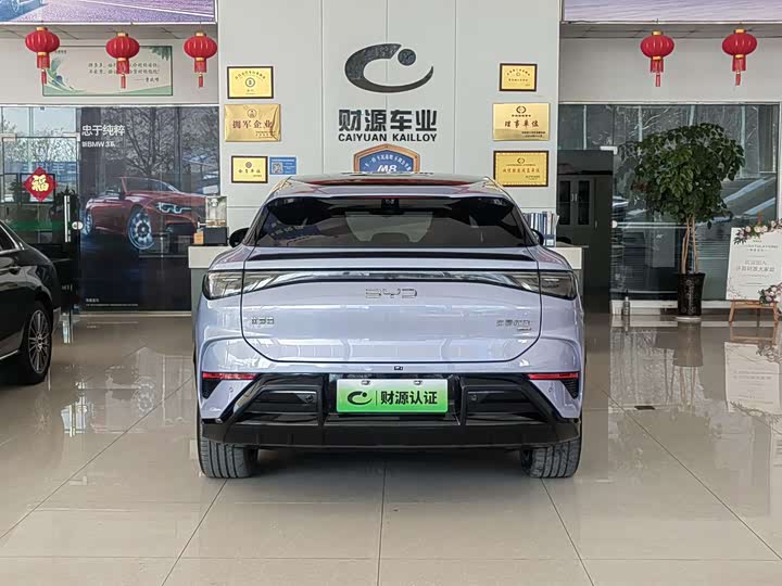 Фото 5 - BYD Sea Lion 07 EV