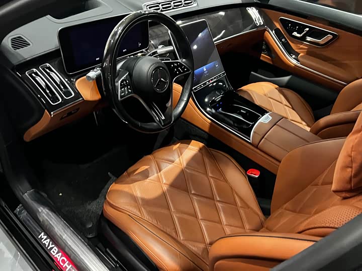 Фото 6 - Mercedes-Benz Maybach S-Class