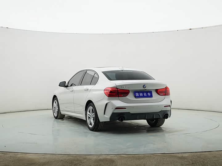 Фото 7 - BMW 1 Series