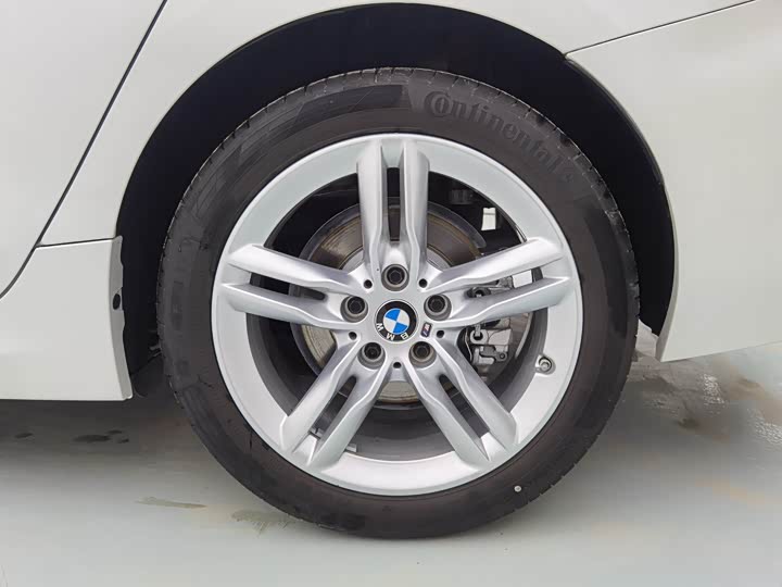 Фото 9 - BMW 1 Series