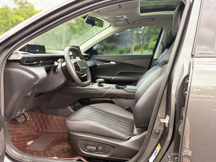 Фото 8 - Changan Yida