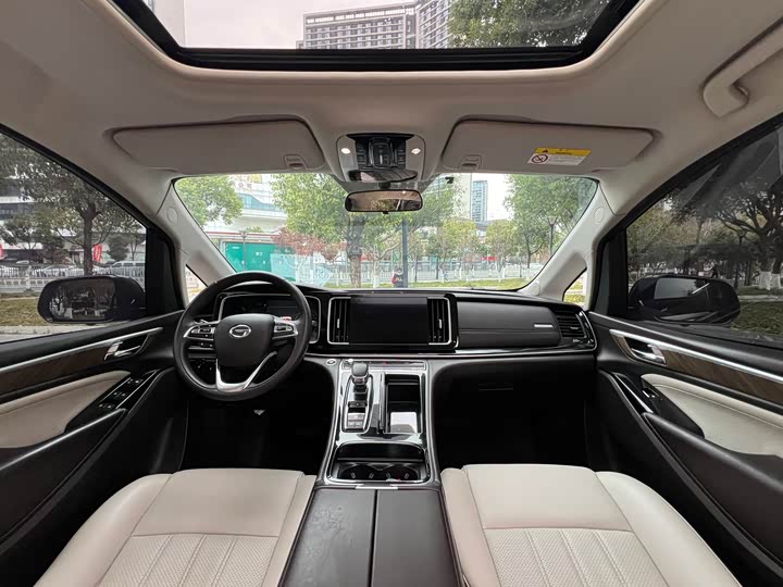 Фото 6 - GAC Trumpchi M8