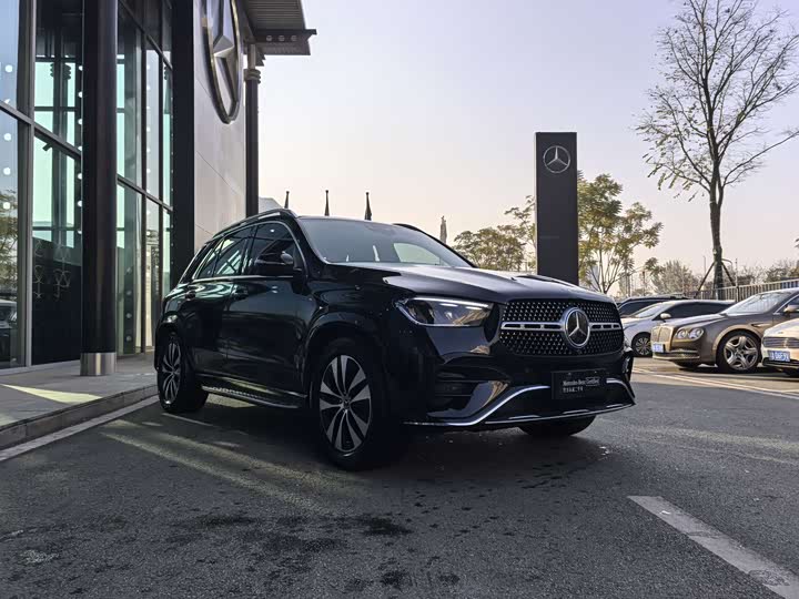 Фото 3 - Mercedes-Benz GLE-Class