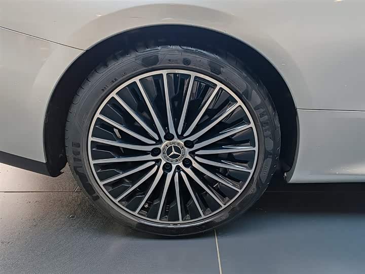 Фото 9 - Mercedes-Benz CLE-Class