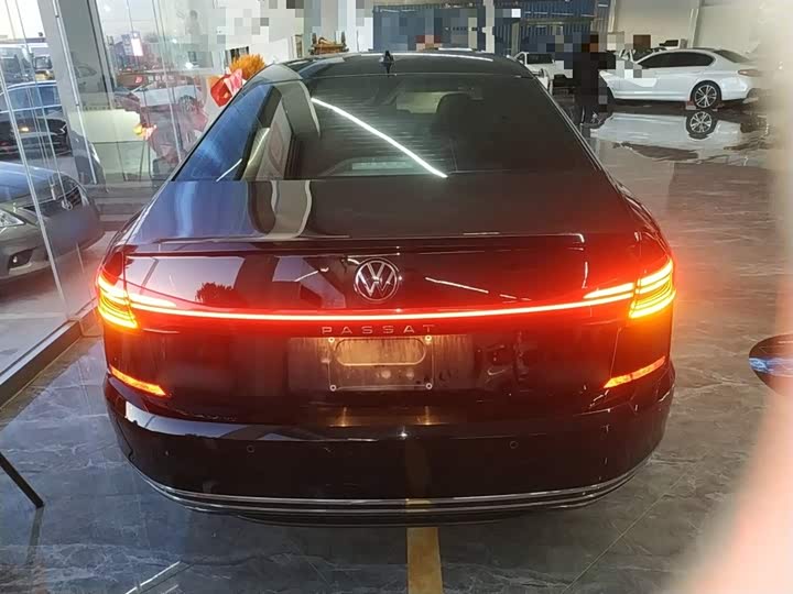 Фото 6 - Volkswagen Passat