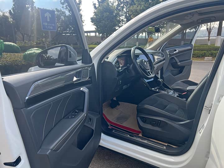 Фото 4 - Volkswagen Tayron