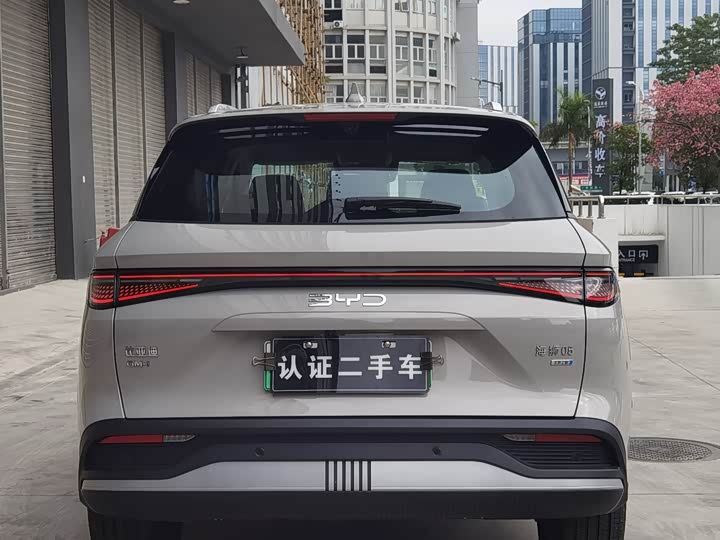 Фото 8 - BYD Sea Lion 05 DM-i Hybrid