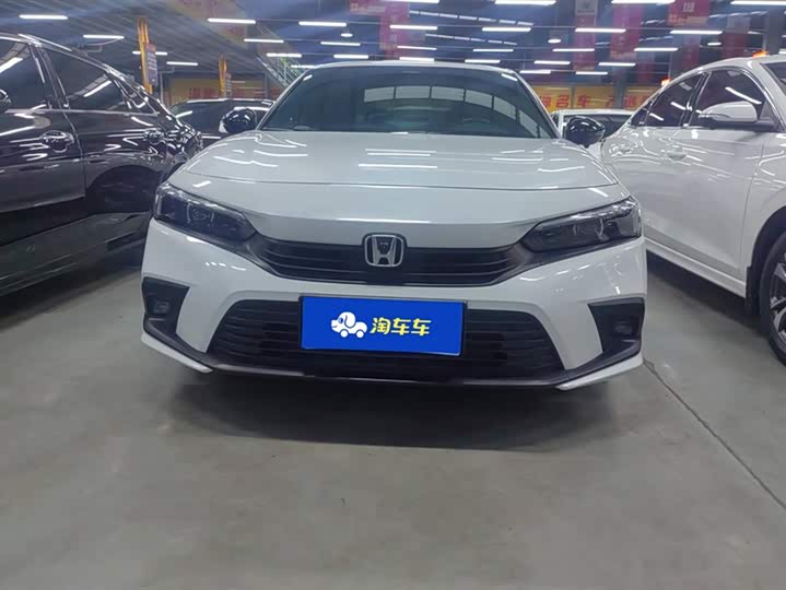 Фото 2 - Honda Civic