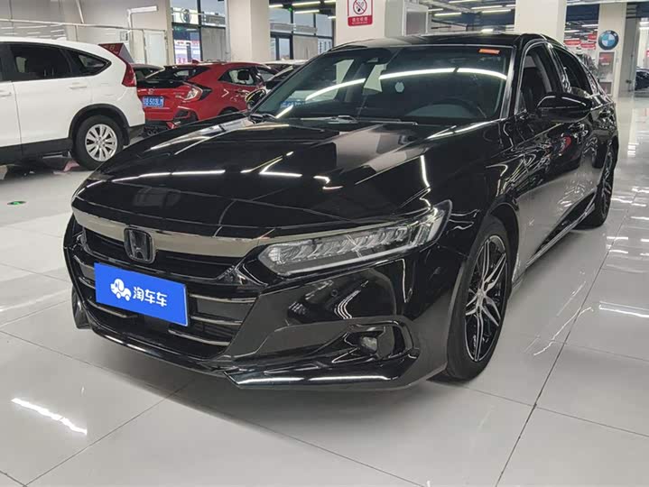 Фото 1 - Honda Accord