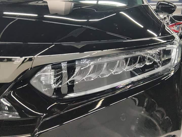 Фото 5 - Honda Accord