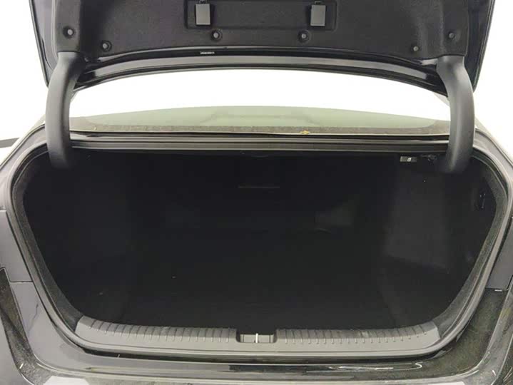 Фото 4 - Honda Inspire