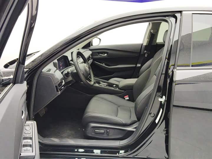 Фото 9 - Honda Inspire