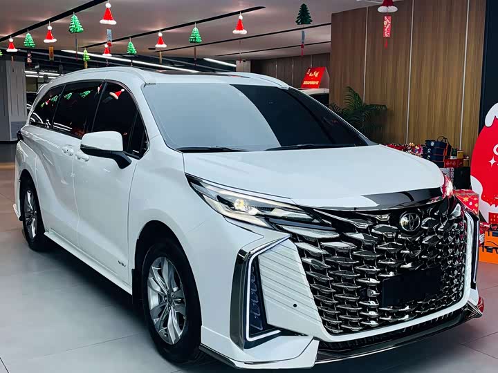 Фото 2 - Toyota Sienna