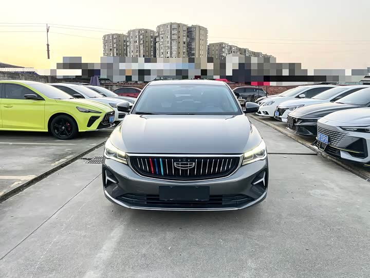 Фото 1 - Geely Emgrand