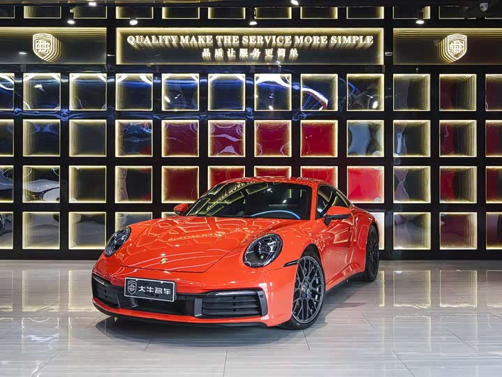 Фото 1 - Porsche 911