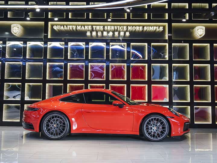 Фото 7 - Porsche 911