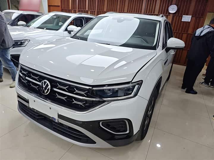 Фото 2 - Volkswagen Tayron