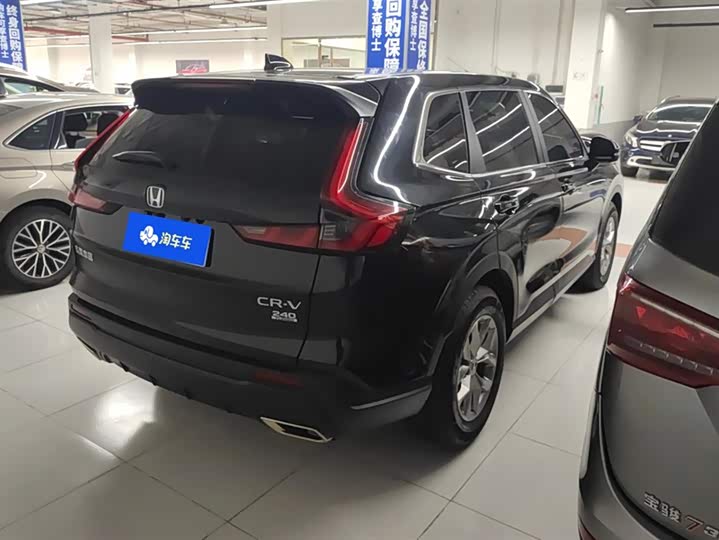 Фото 3 - Honda CR-V