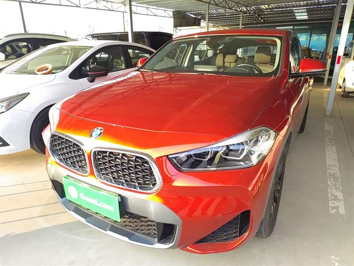 Фото 2 - BMW X2