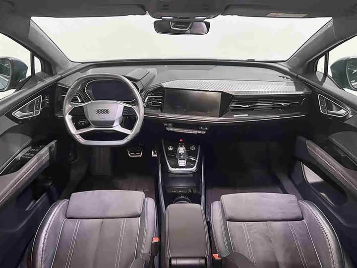 Фото 9 - Audi Q4 e-tron