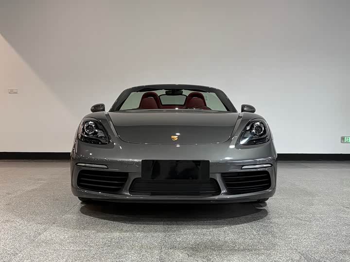 Фото 3 - Porsche 718